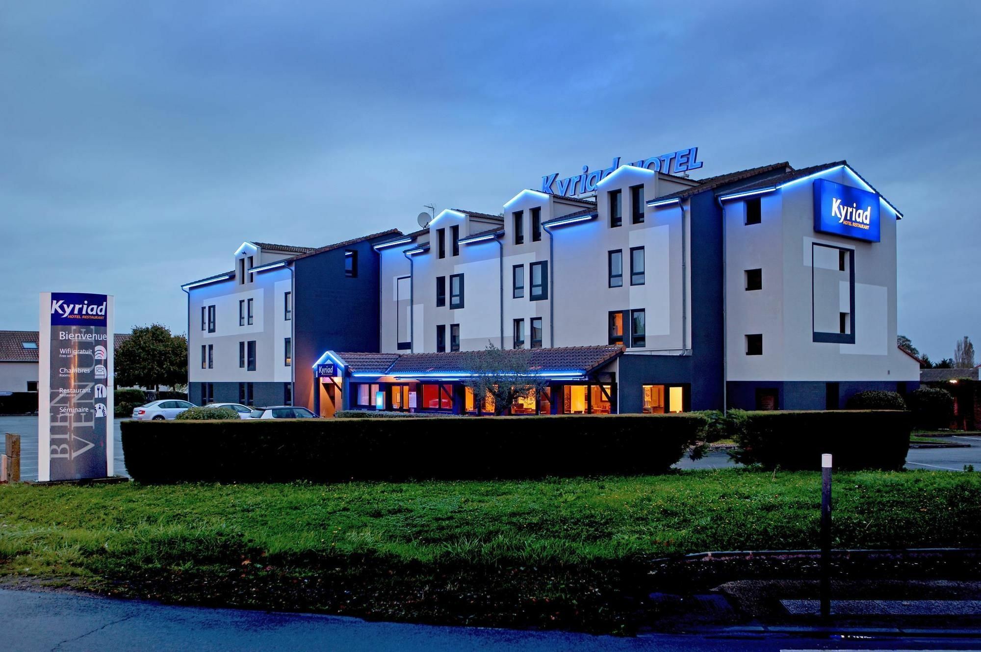 Hotel Inn Design Poitiers Sud Dış mekan fotoğraf
