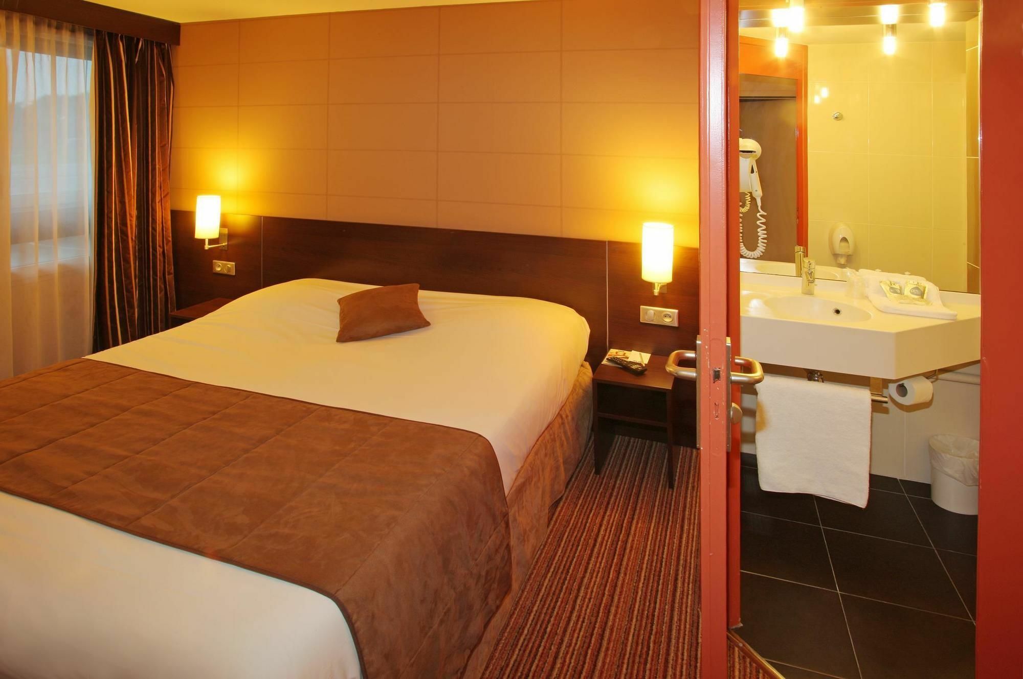 Hotel Inn Design Poitiers Sud Dış mekan fotoğraf